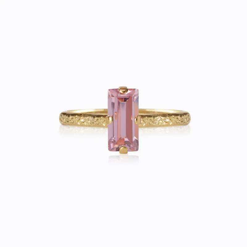 Baguette Ring / Light Rose (Guld)>Caroline Svedbom Sale