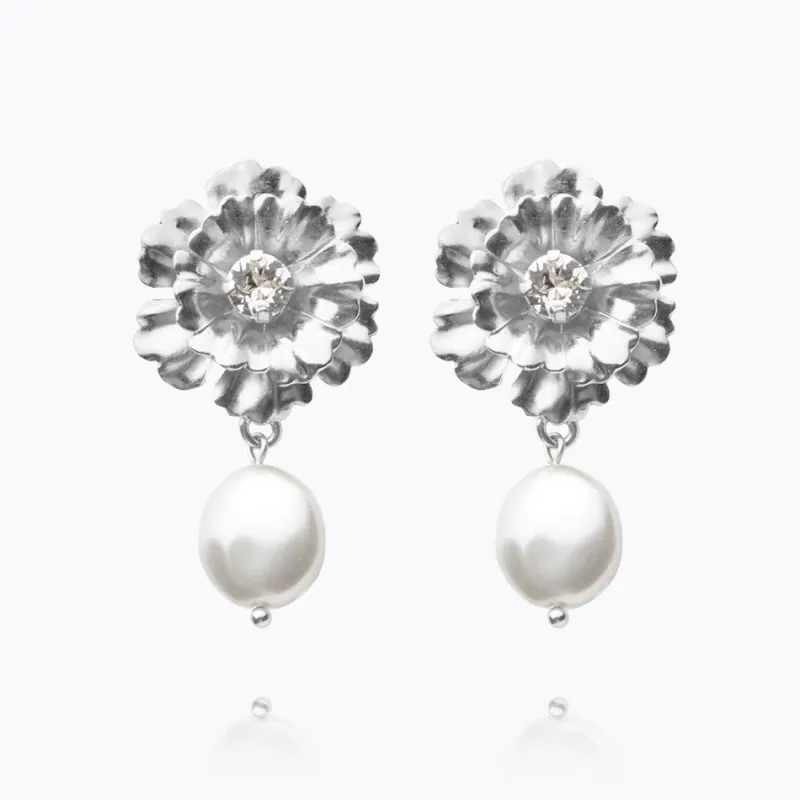 Blossom Örhängen / Crystal (Rhodium)>Caroline Svedbom