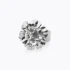 Blossom Ring / Crystal (Rhodium)>Caroline Svedbom Online