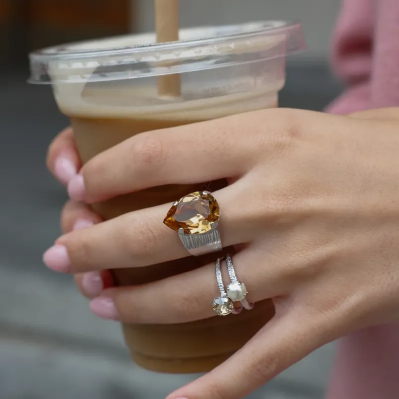 Classic Drop Ring / Light Colorado Topaz (Rhodium)>Caroline Svedbom Best