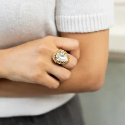 Classic Gemma Ring Crystal – Rhodium>Caroline Svedbom