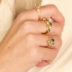 Gabriella Ring, Black Golden Combo – Rhodium>Caroline Svedbom Hot