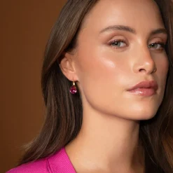 Mini Drop Clasp Örhängen, Dark Rose – Rhodium>Caroline Svedbom New