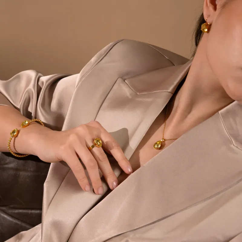 Mini Drop Halsband ReCreated™ Dark Jonquil – Guld>Caroline Svedbom Outlet