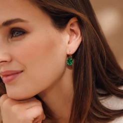 Mini Drop Clasp Örhängen / Majestic Green (Guld)>Caroline Svedbom Discount