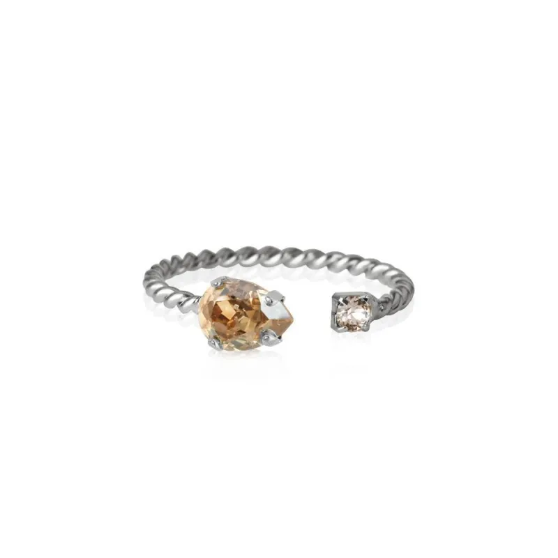 Nani Ring / Golden Shadow (Rhodium)>Caroline Svedbom Hot