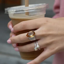 Caroline Svedbom Natti Ring / Golden Shadow (Guld)>