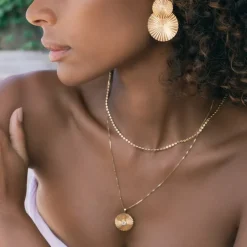Odessa Halsband (Guld)>Caroline Svedbom Online
