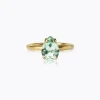 Petite Drop Ring / Chrysolite (Guld)>Caroline Svedbom Hot
