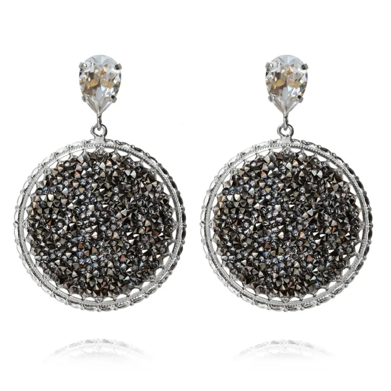 Örhängen Alexandra Crystal Rocks Metallic Light (Rhodium)>Caroline Svedbom New