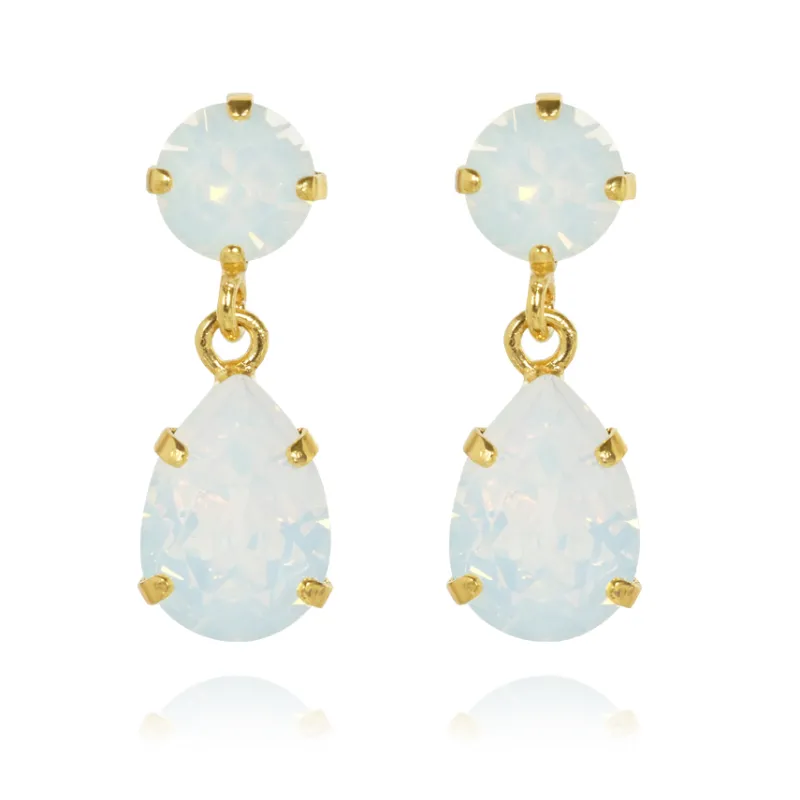 Örhängen Mini Drop White Opal (Guld)>Caroline Svedbom