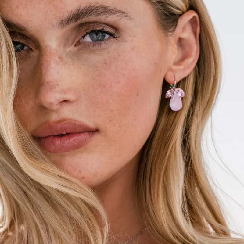 Timo Örhängen / Soft Pink Combo (Guld)>Caroline Svedbom Sale