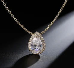 Celine Estelle Droppformat Guldhalsband med 18K förgyllning och CZ 40+5 cm>KAMPANJ Sale