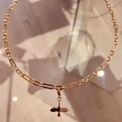 Emma Israelsson Mini Dove Charm Guld Charm003><noscript><img width=