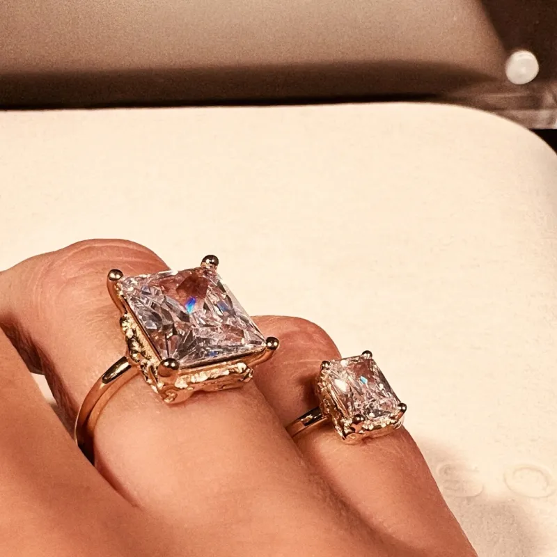 Queen Ring M Guld Ring156 – Vit>Emma Israelsson New