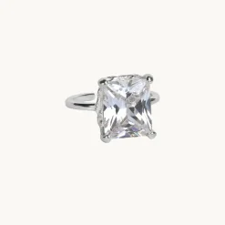 Queen Ring M Vit Silver Ring155>Emma Israelsson Hot