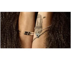 Emma Israelsson Silver Bangle Blk Diamond Brace032><noscript><img width=