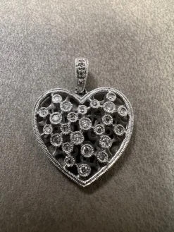 Hjärta i 18K Guld med Diamanter HJG006> Discount