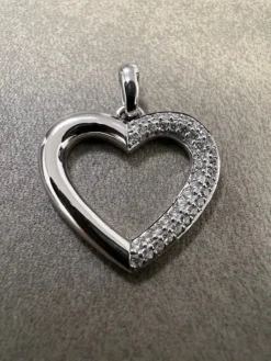 Hjärta i 18K Guld med Diamanter HJG003> Outlet
