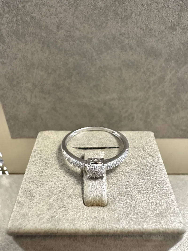 18K Guld – Solitär Ring – RBG049 ( Begagnad )> Clearance