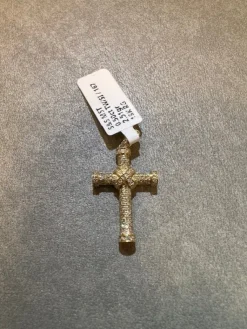Kors i 18K Guld med 0,50ct TW/SI Diamanter – KG003> Best