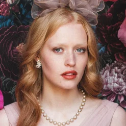 Anastasia Örhängen, Creme nightfall – Guld>Lily And Rose