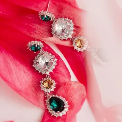 Celia Örhängen Silver – Emerald>Lily And Rose Best