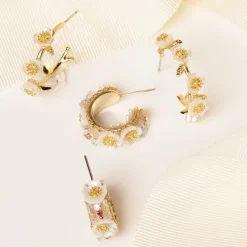 Hannah Butterfly Örhängen Ivory/Guld><noscript><img width=