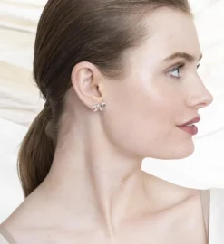 Versailles Bow Örhängen – Crystal (Silver) 65032>Lily And Rose New