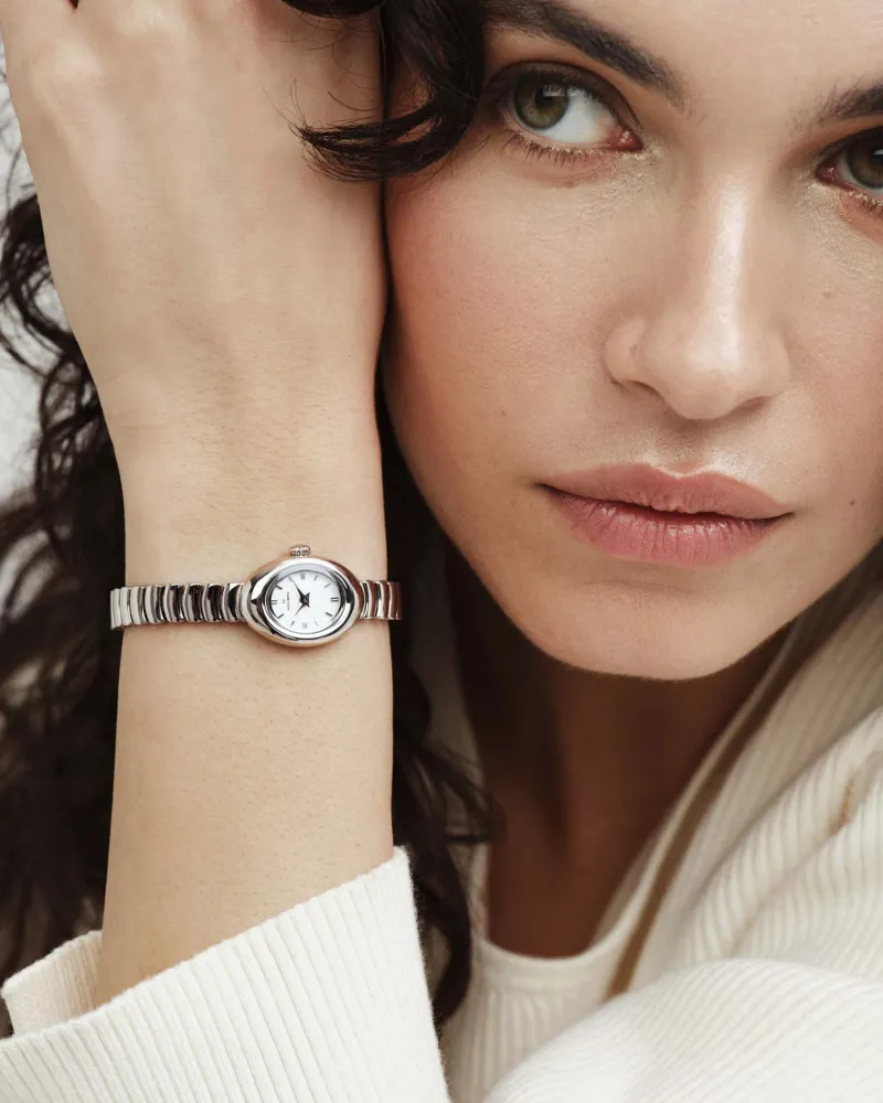 Mockberg Belle Oval Petite Klocka Silver MB1417>Klockor Online
