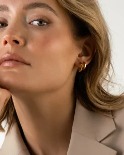 Classic Guld Medium Örhängen><noscript><img width=