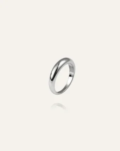Classic Silver Ring><noscript><img width=