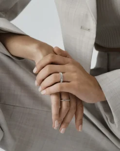 Midnight Silver Ring><noscript><img width=