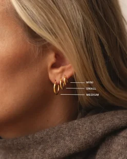Slim Small Hoops Örhängen Guld><noscript><img width=