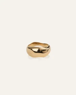 Wavy Bolded Large Ring Guld>Mockberg