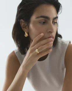 Wavy Bolded Large Ring Guld><noscript><img width=