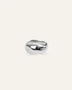 Wavy Bolded Large Ring Silver>Mockberg New