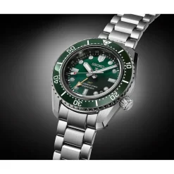 Prospex Premium GMT Diver 42mm SPB381J1>Seiko New