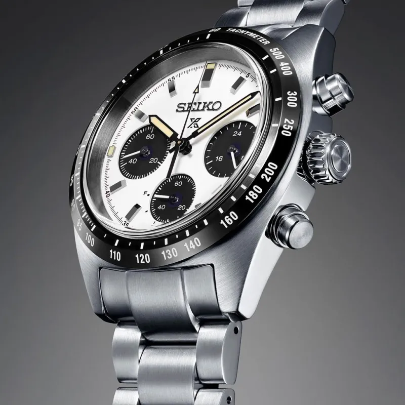 Seiko Solar Chronograph 39mm SSC813P1>Prospex Sale