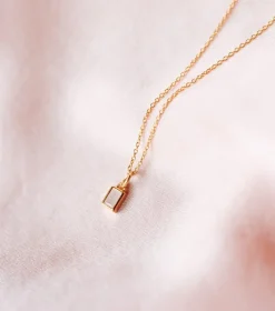 Syster P Beloved Squared Hänge Moonstone Guld><noscript><img width=