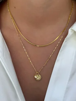 Syster P Beloved Zodie Hängsmycke Guld><noscript><img width=