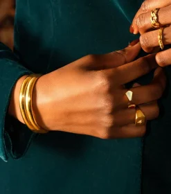 Syster P Bolded Bangle Guld><noscript><img width=