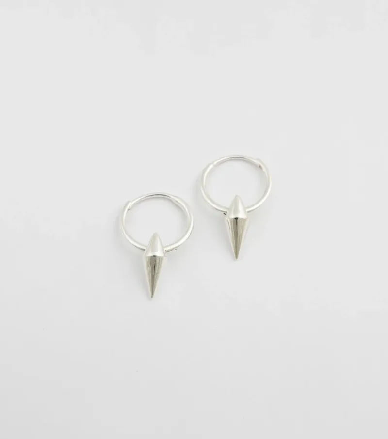 Syster P Harvey Single Spike Small Silver>Örhängen Clearance