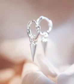 Syster P Juno Single Hoop Örhänge Silver><noscript><img width=