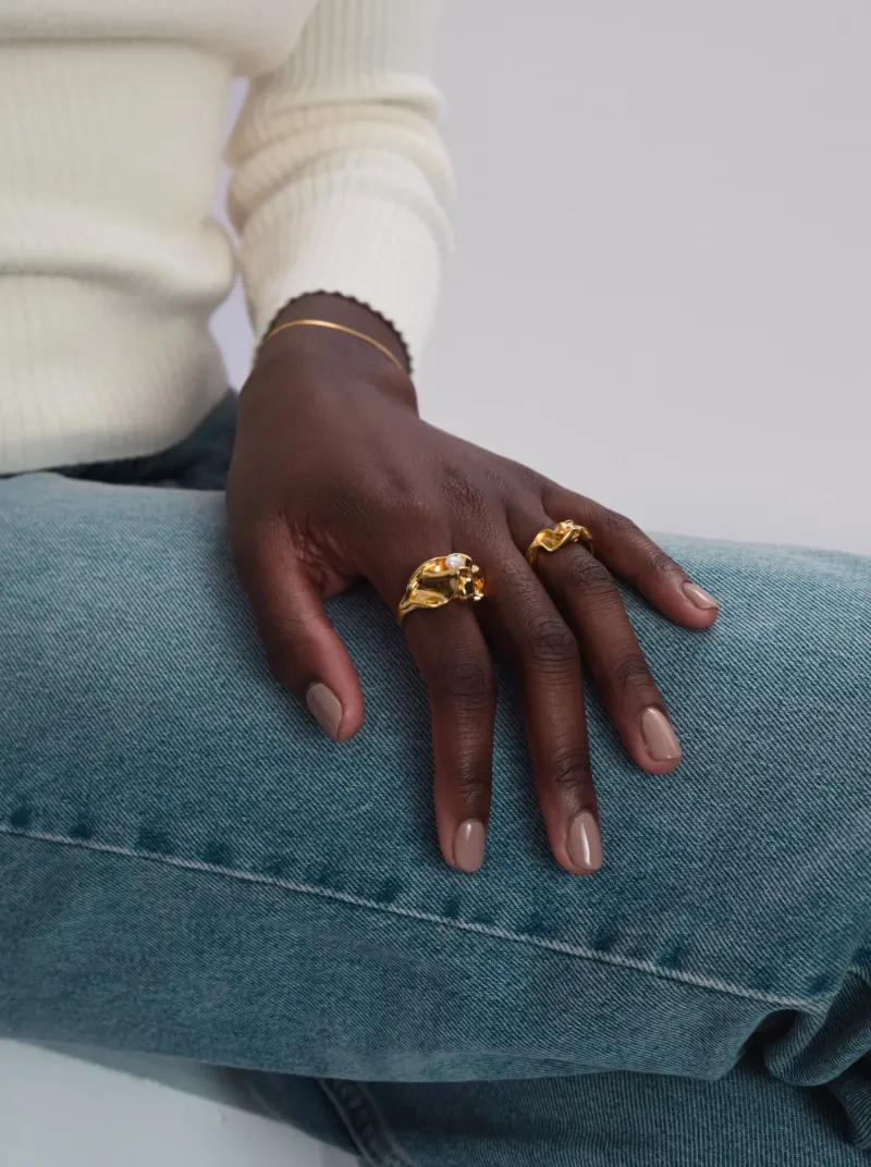 Syster P Moulded Narrow Ring Gold>Ringar