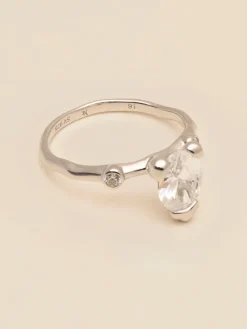 YLVA LI Embla ring Crystal – Silver>Ringar